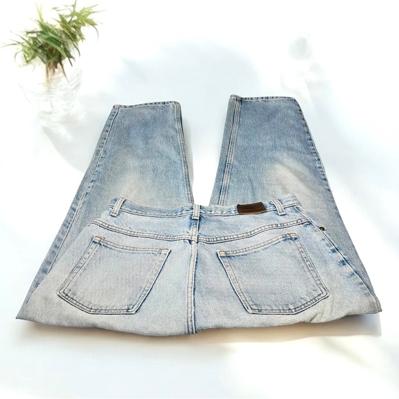 L.L. BEAN  Double L Relaxed Fit High Rise Jeans Women’s Size 14 FAST SHIPPING - Picture 1 of 10